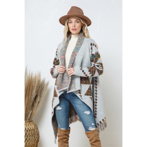 SOLD OUT Gray Open Drape Knit Geo Aztec Tribal Western Print Fringe Cardigan - Picture 4 of 8